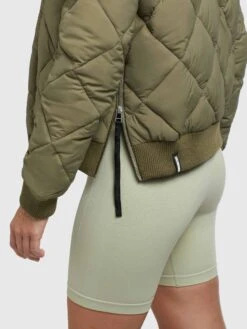 Khujo Jacke LEONA In Olivgrün 17 Khujo Jacke LEONA In Olivgrün -ONLY || Vero Moda || Regatta Verkäufe khujo jacke leona in olivgrun 7